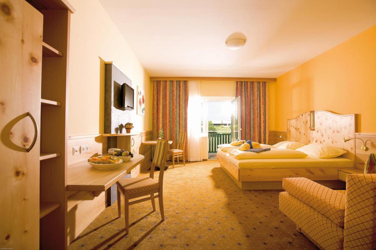 Thermenhotel Puchasplus Stegersbach Exteriör bild