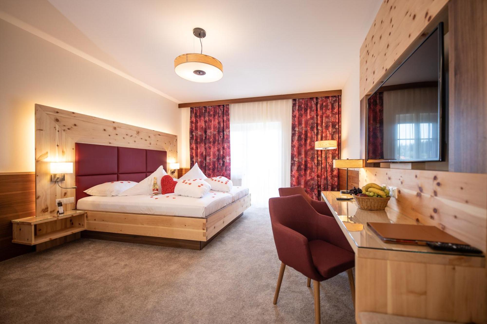 Thermenhotel Puchasplus Stegersbach Exteriör bild