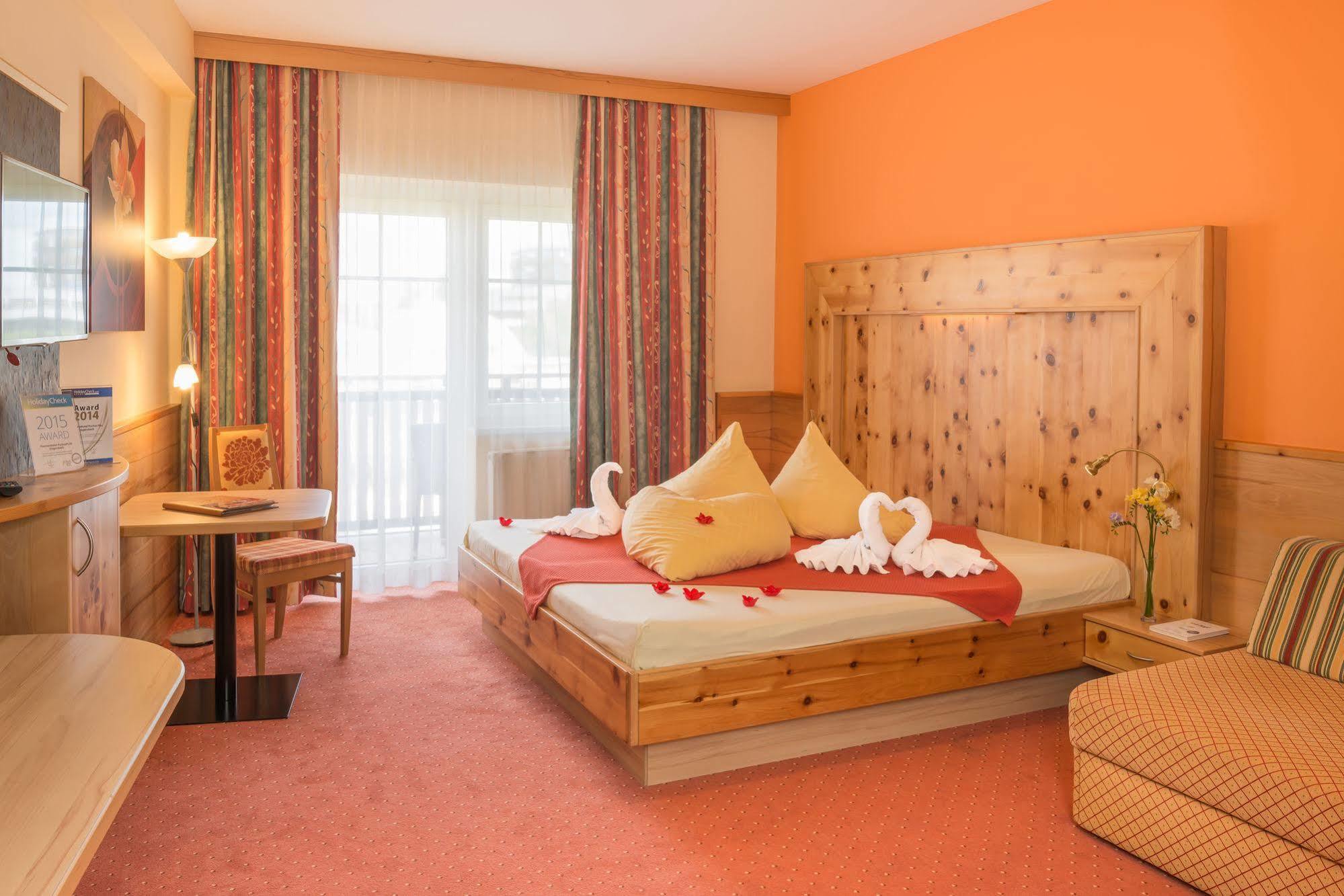 Thermenhotel Puchasplus Stegersbach Exteriör bild