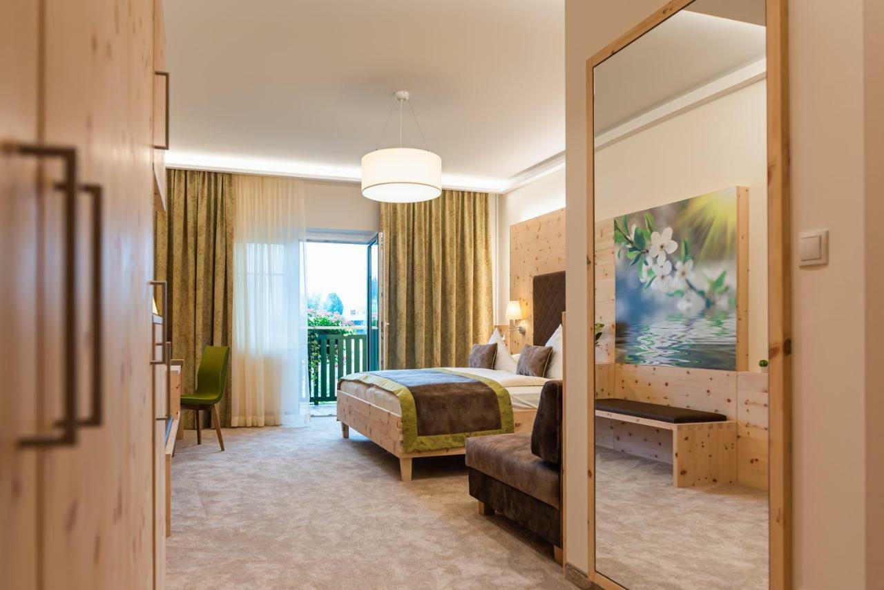 Thermenhotel Puchasplus Stegersbach Exteriör bild