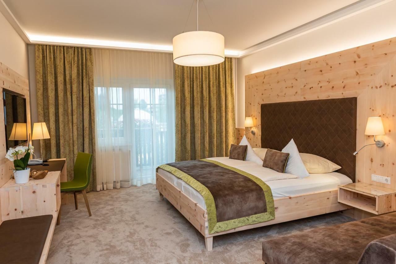 Thermenhotel Puchasplus Stegersbach Exteriör bild